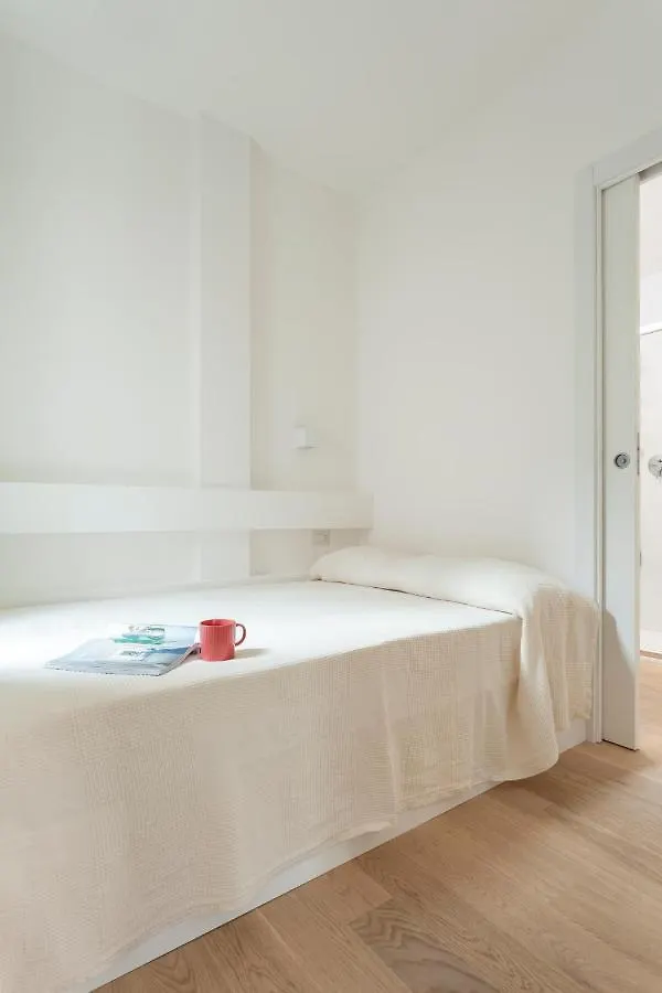 Casa Serena - Meryggiare Apartments 밀라노