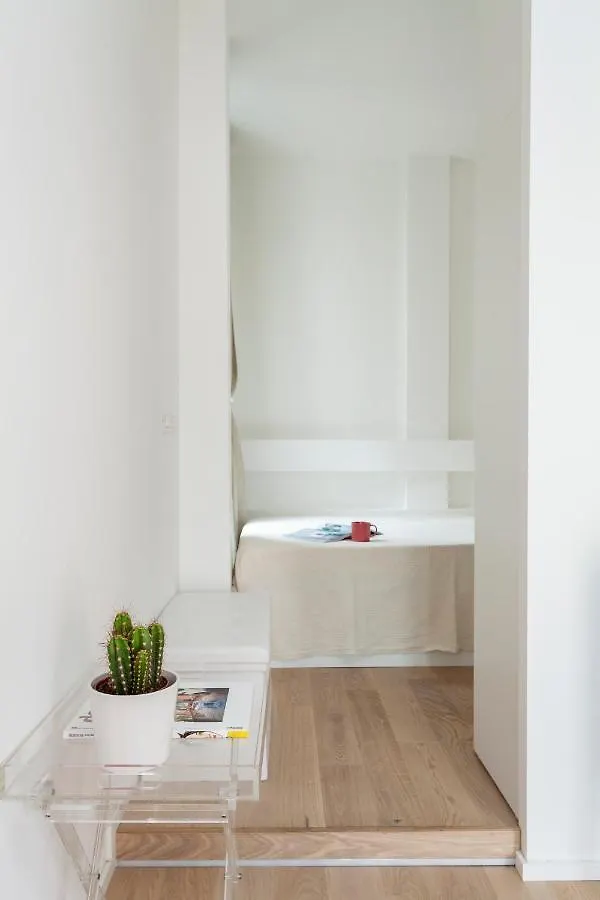 Casa Serena - Meryggiare Apartments 밀라노