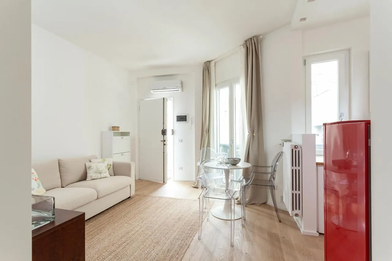 Casa Serena - Meryggiare Apartments 밀라노 이탈리아